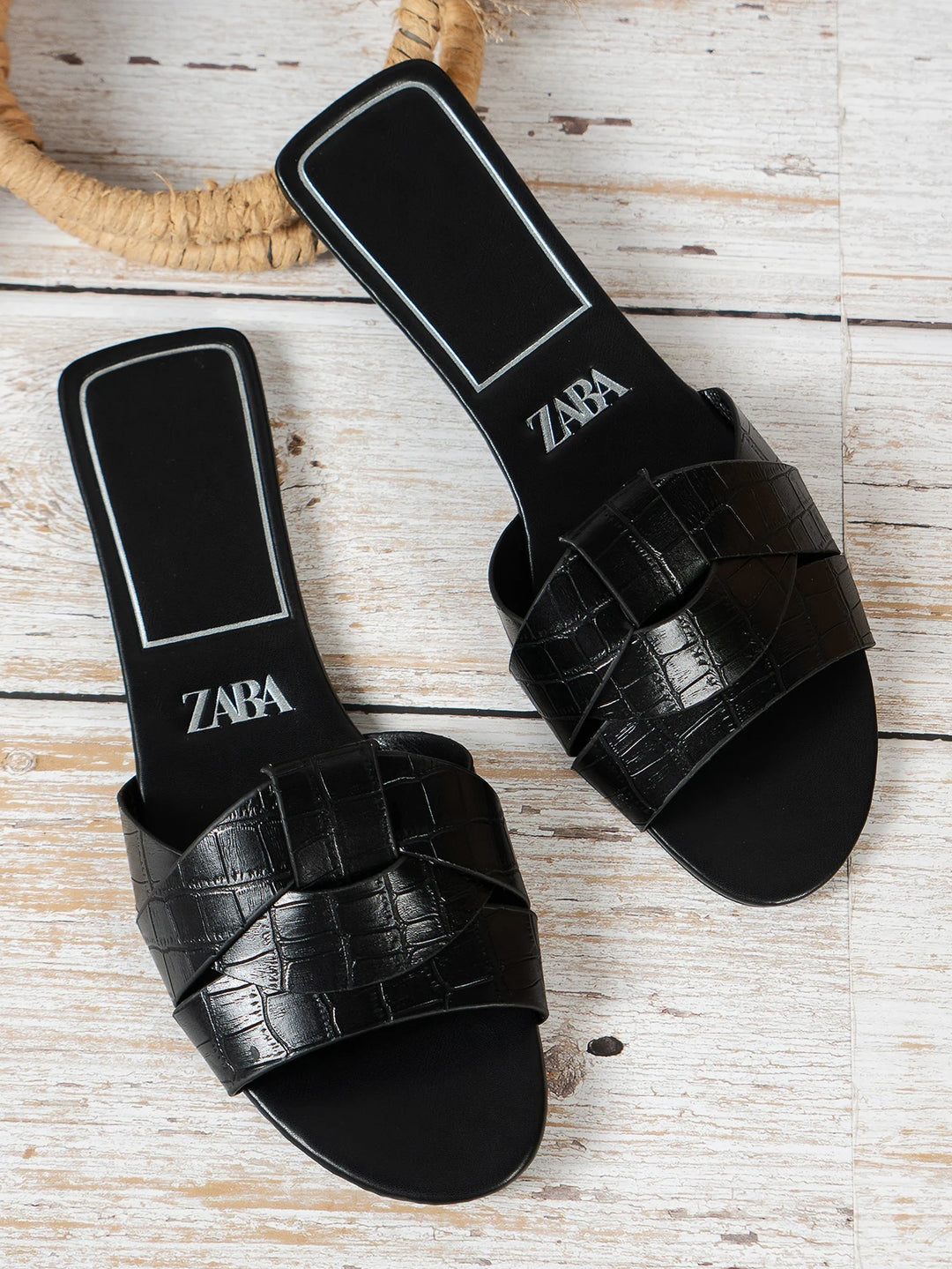 Sandalias Planas Tejidas Mujer — Lujo Casual Verano
