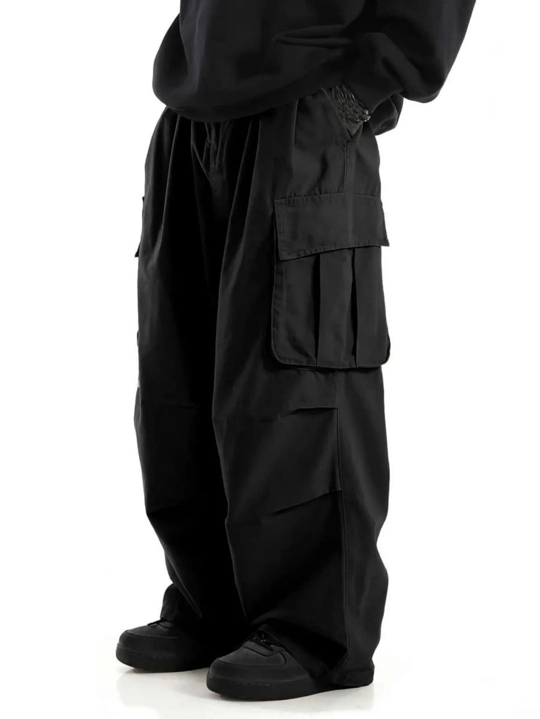 Pantalón Cargo Pierna Ancha Hombre — Urbano Holgado