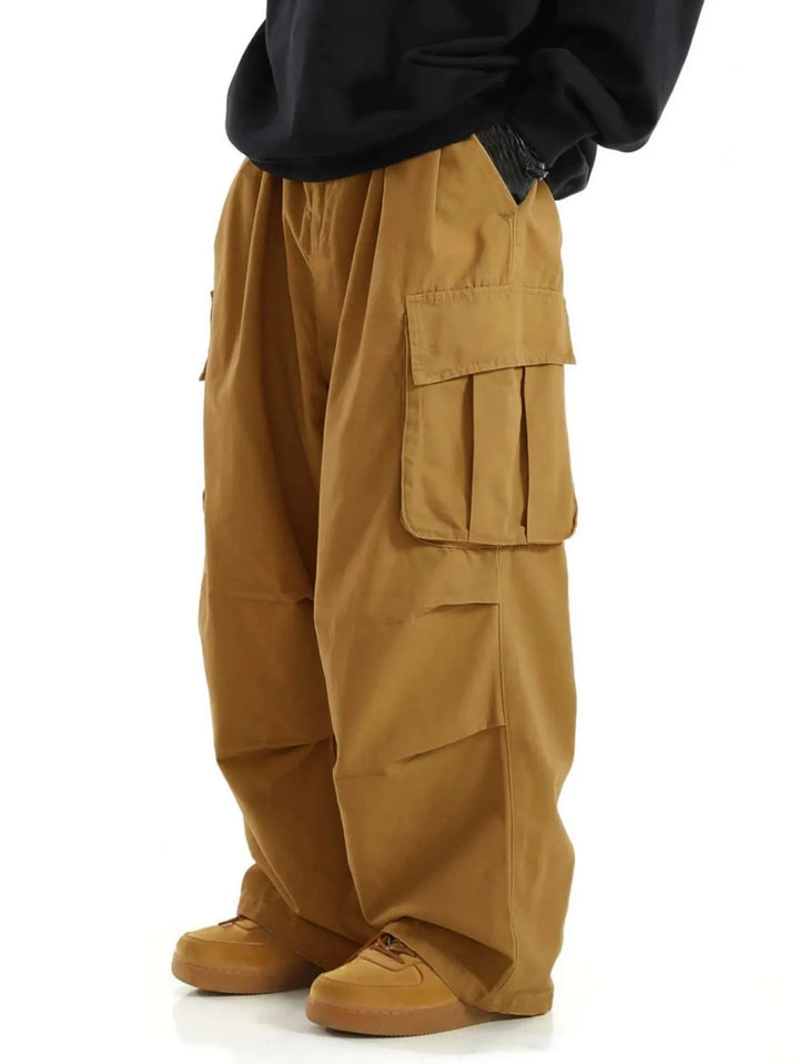 Pantalón Cargo Pierna Ancha Hombre — Urbano Holgado