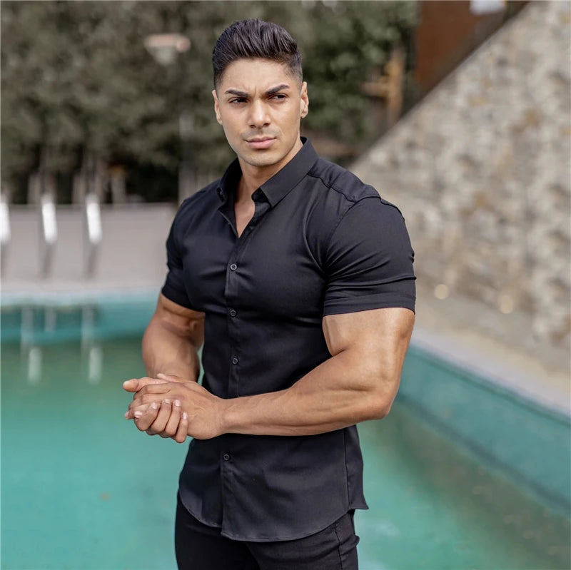Camisa Manga Corta Ajustada Hombre — Verano Lujo