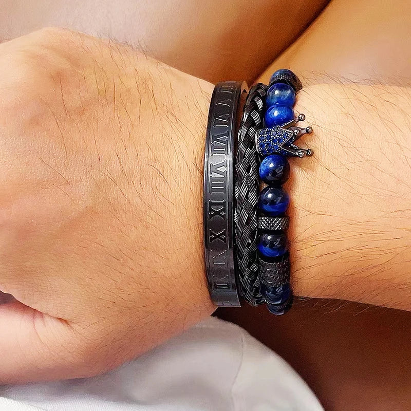 Conjunto de lujo de cuentas de piedra de tigre, dijes de corona, pulsera para hombre, brazaletes romanos negros de acero inoxidable, joyería para mujer, regalo del Día de Todos los Santos